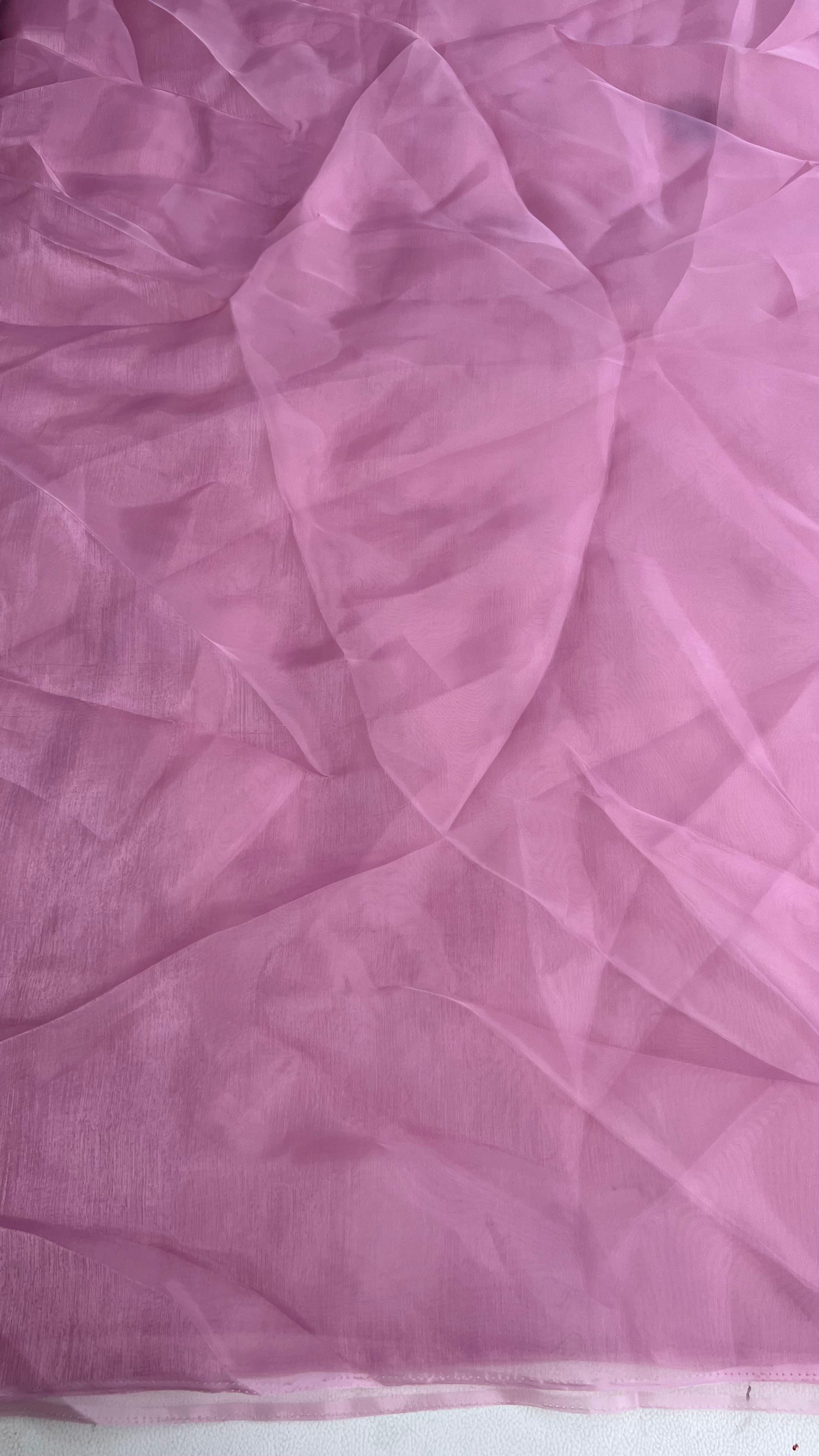 GLASS TISSUE DYED FABRIC