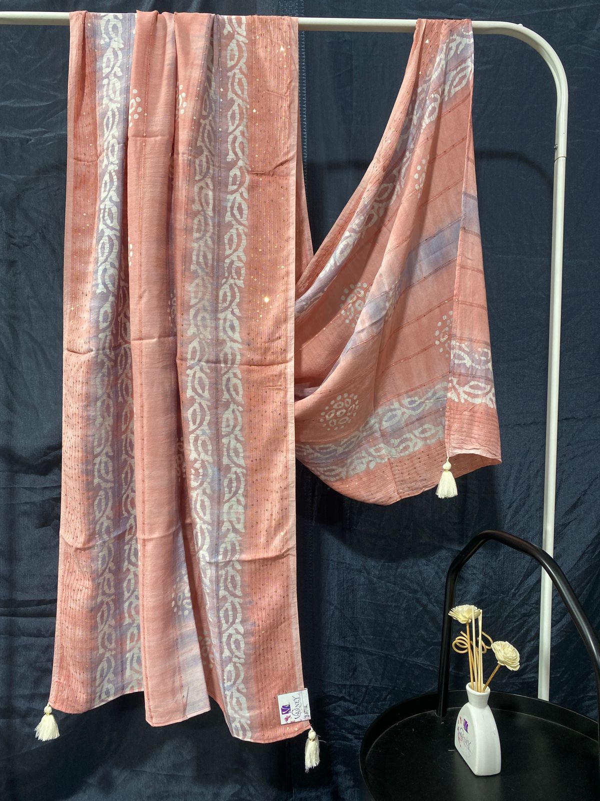 BATIK STOLE DUPATTA (2.3CUT)