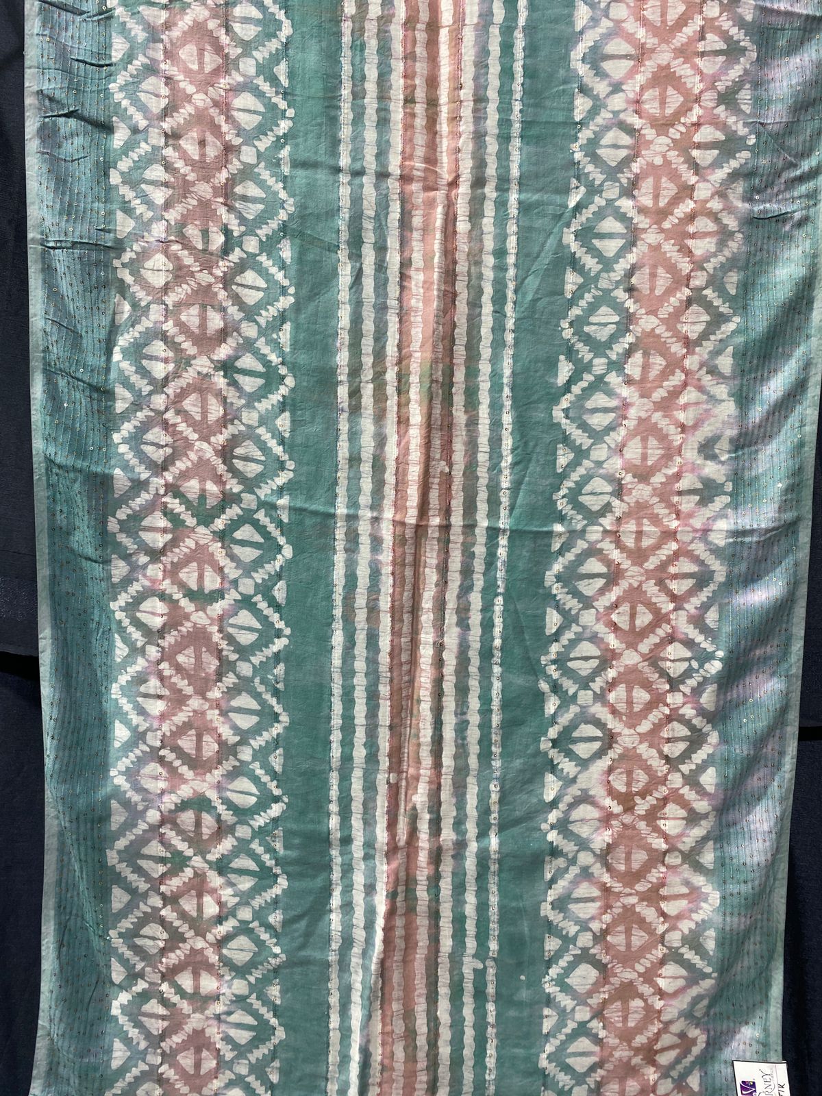 BATIK STOLE DUPATTA (2.3 CUT)