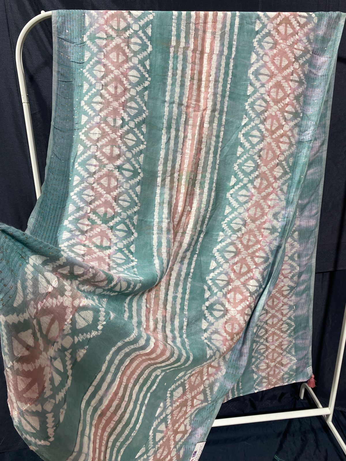 BATIK STOLE DUPATTA (2.3 CUT)