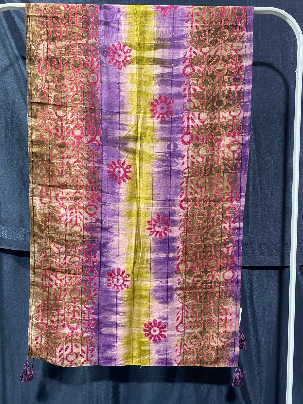 BATIK STOLE DUPATTA (2.3 CUT)