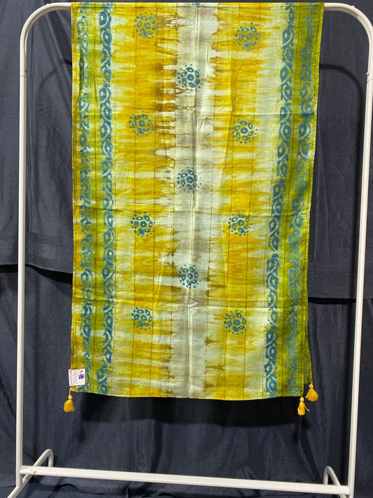 BATIK STOLE DUPATTA (2.3 CUT)