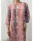 WOMEN HAND BATIK STRIGHT KURTA.