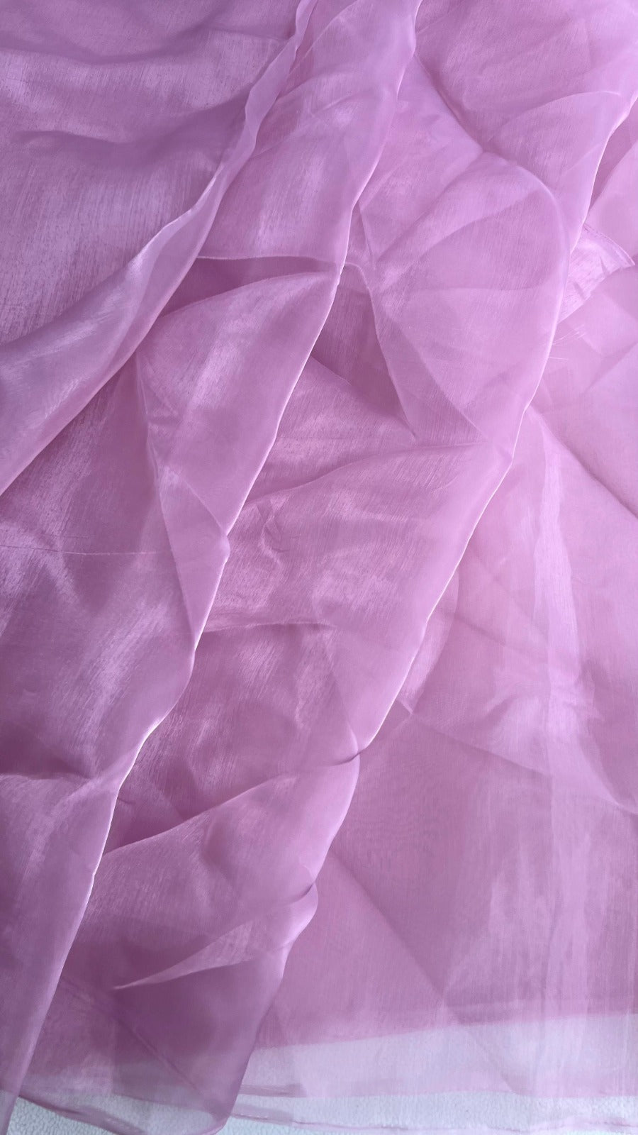 GLASS TISSUE DYED FABRIC